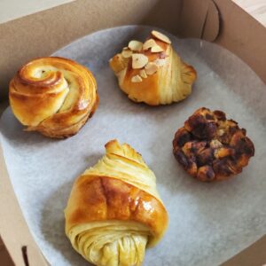 Patisserie Box - Small
